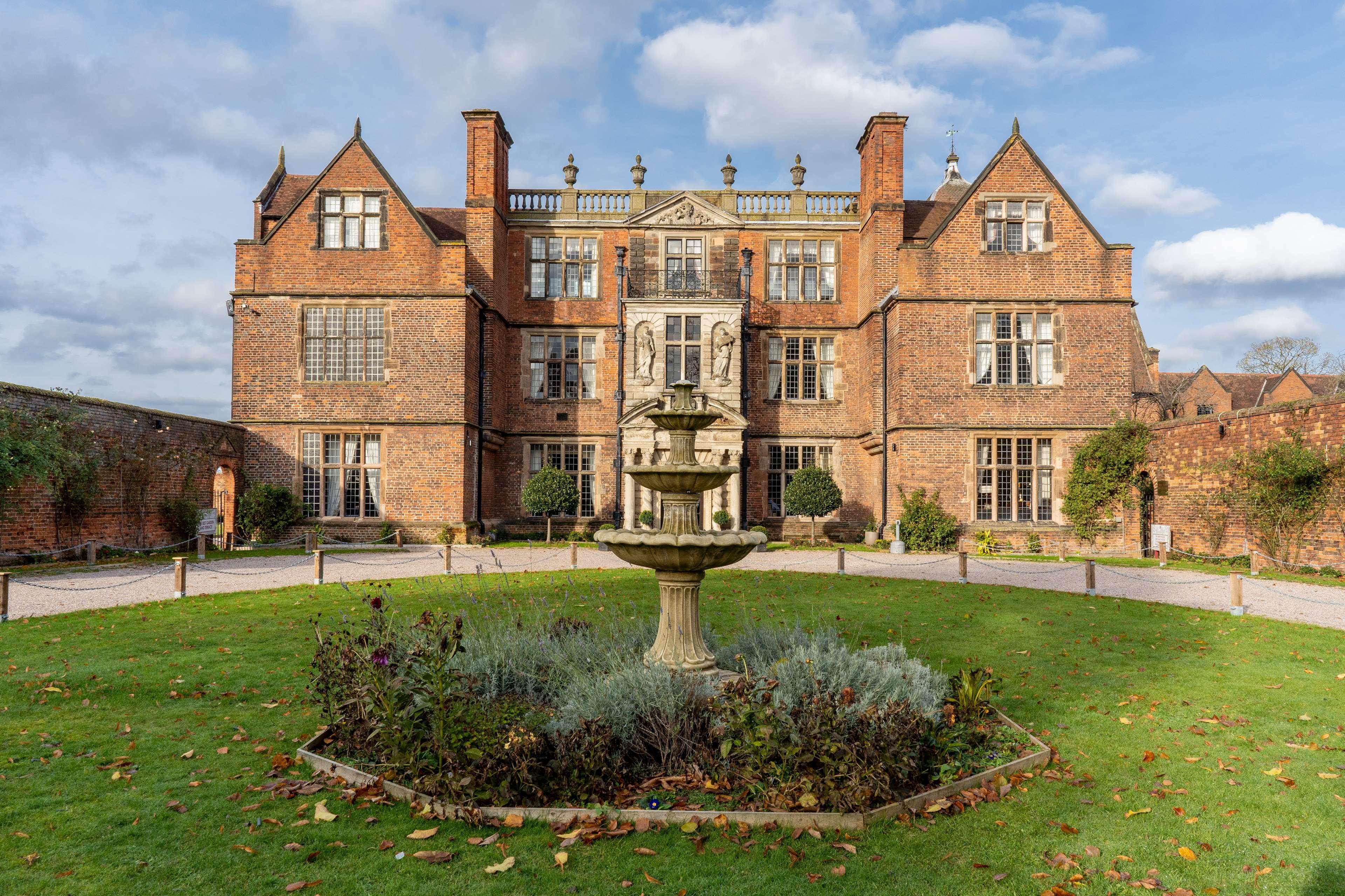 Castle Bromwich Hall; Sure Hotel Collection By Best Western Бирмингам Екстериор снимка